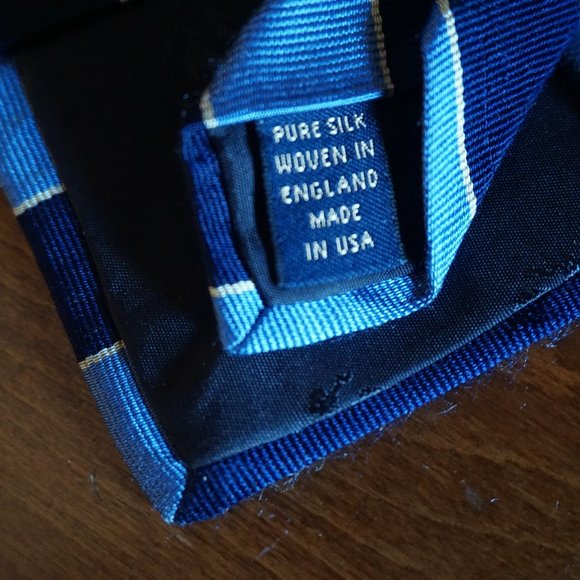 Brooks Brothers Tie - Picture 2 of 4